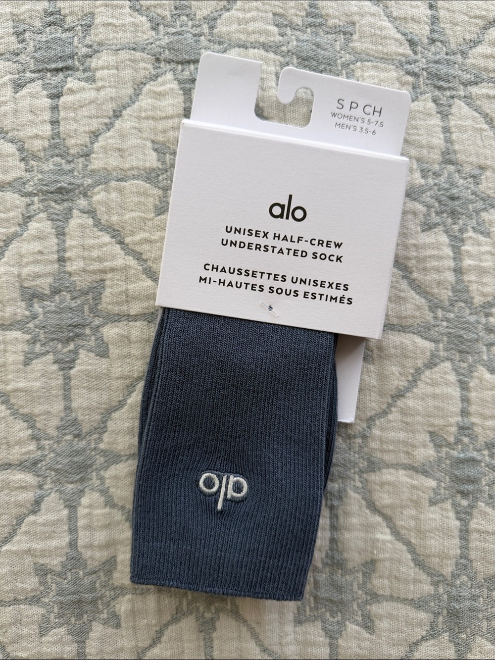 NWT ALO Unisex Half-Crew Understated Sock Bluestone